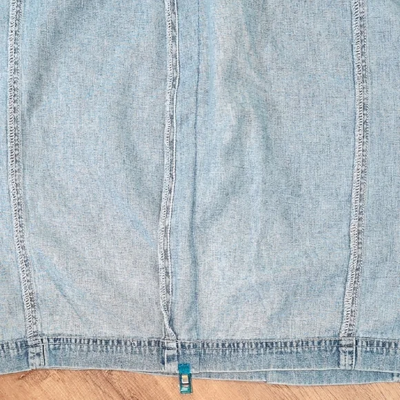 Women's Faded Glory Light Blue Button-Up Dress - Picture 9 of 11